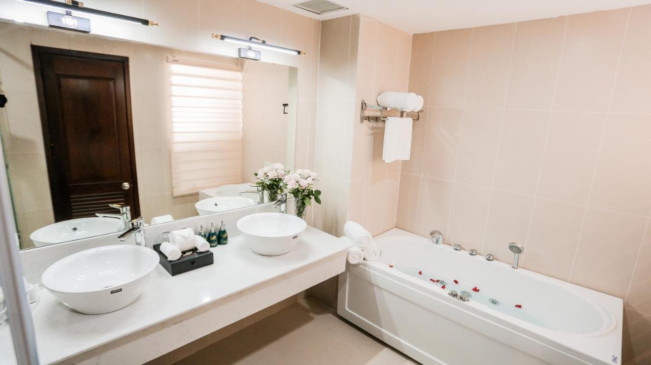 Elephants Hotel Buon Ma Thuot Εξωτερικό φωτογραφία