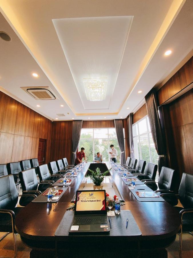 Elephants Hotel Buon Ma Thuot Εξωτερικό φωτογραφία