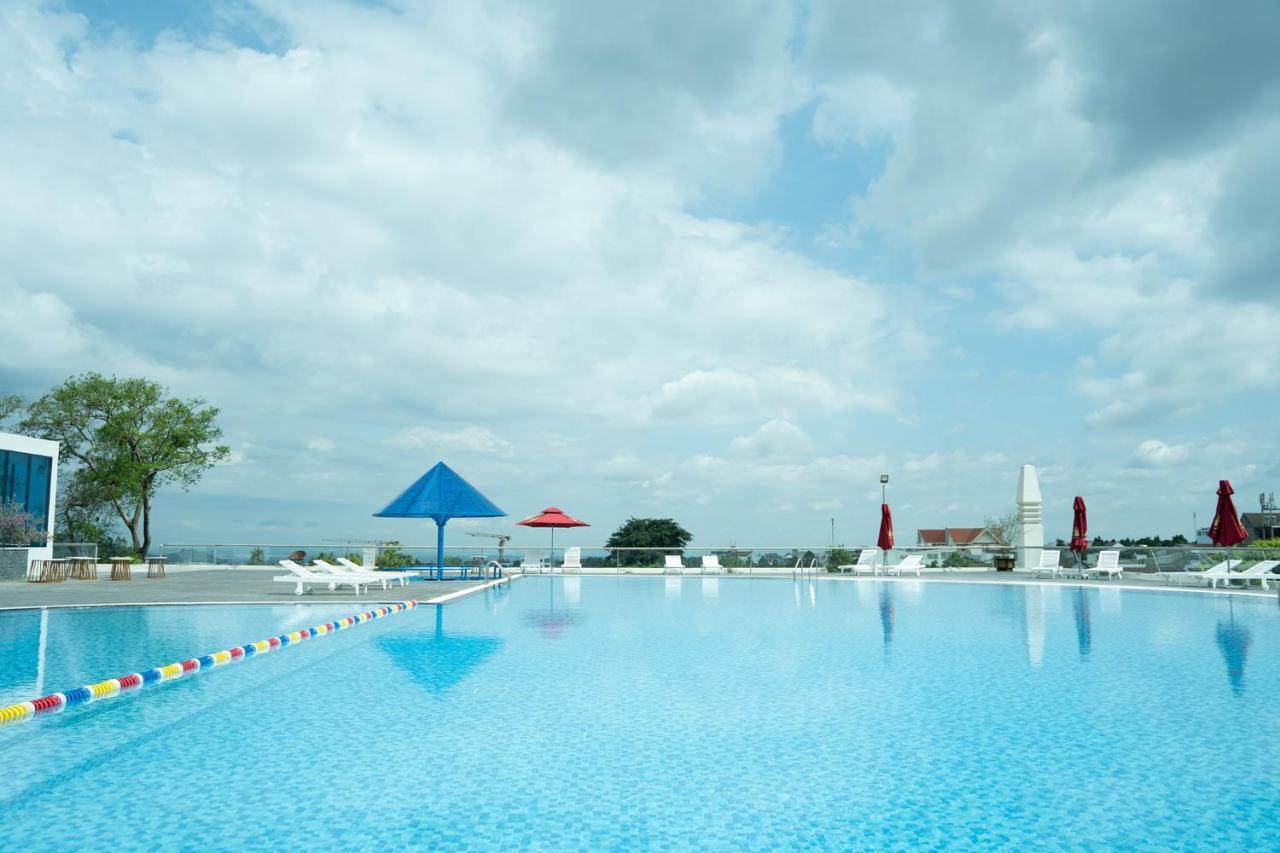 Elephants Hotel Buon Ma Thuot Εξωτερικό φωτογραφία