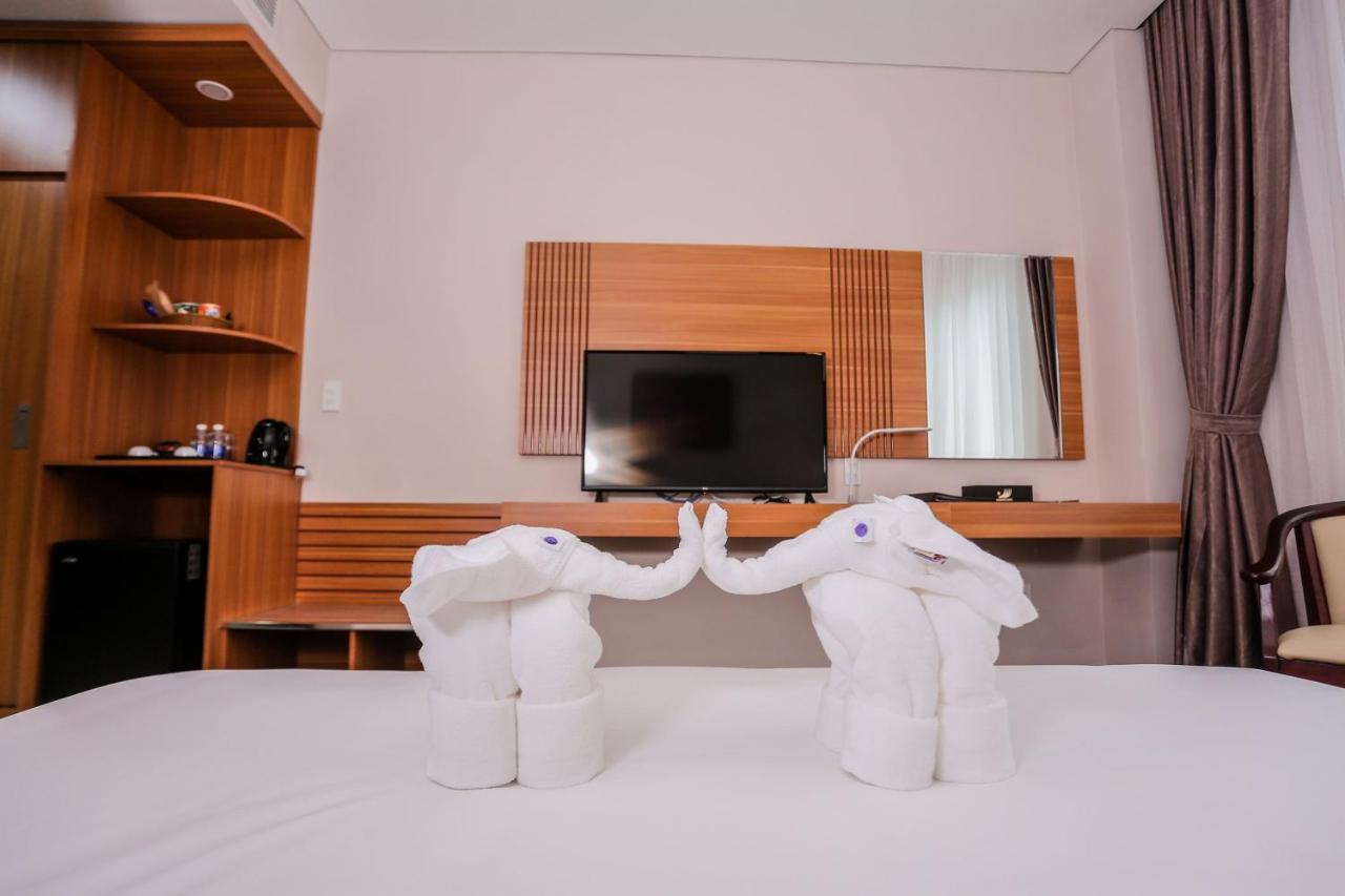 Elephants Hotel Buon Ma Thuot Εξωτερικό φωτογραφία
